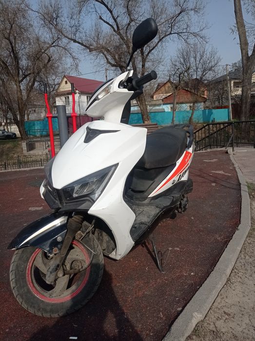 Продам мопеды скутеры М8 лия LIYA LI-YA на учете