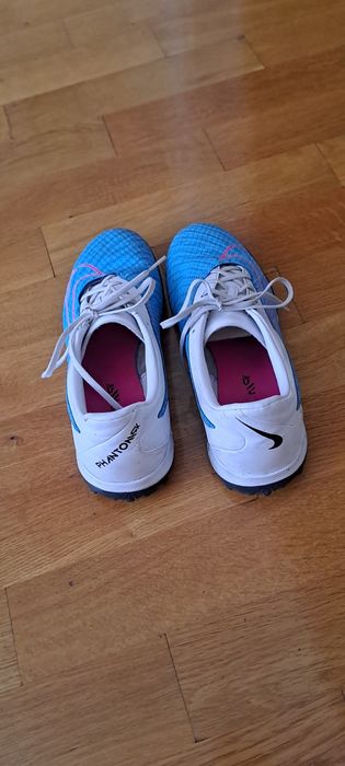Футболни обувки NIKE PHANTOMAX, номер 38.5, 24.5 см.