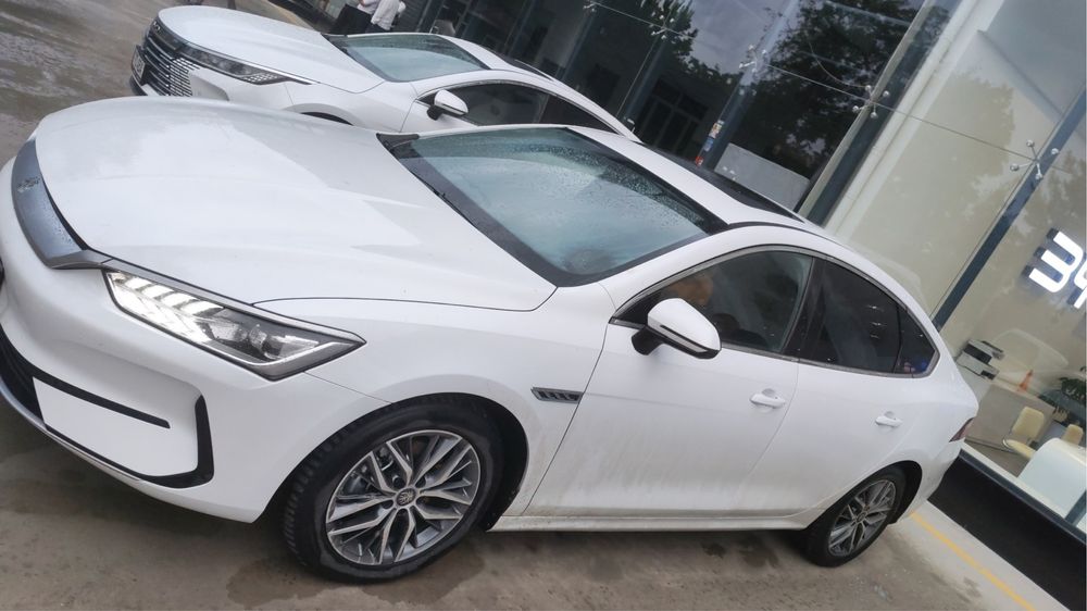СРОЧНО!!! BYD QIN PLUS LUXUTY EV 510 автомобили сотилади