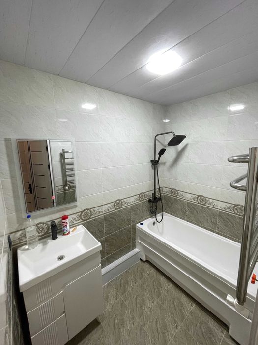 ( К91 ) 3х ком. квартира 3 этаж, новый Евроремонт, Куйлюк / Компас