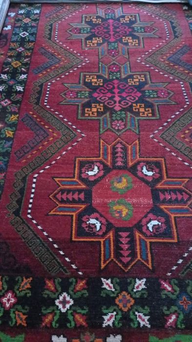 Продаю ковёр ручной работы