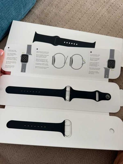 Apple Watch SE 44mm (2020) - stare bună, brățări originale