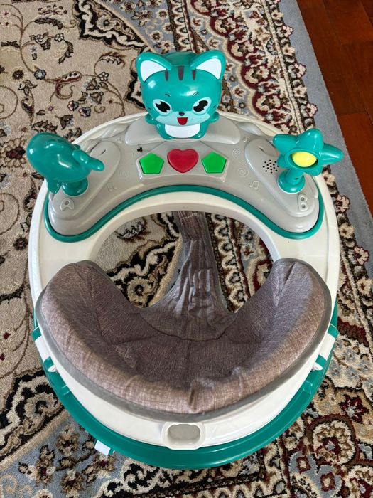 Продам детский ходунок. Складывается