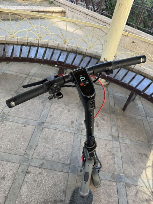 Электросамокат NINEBOT F3