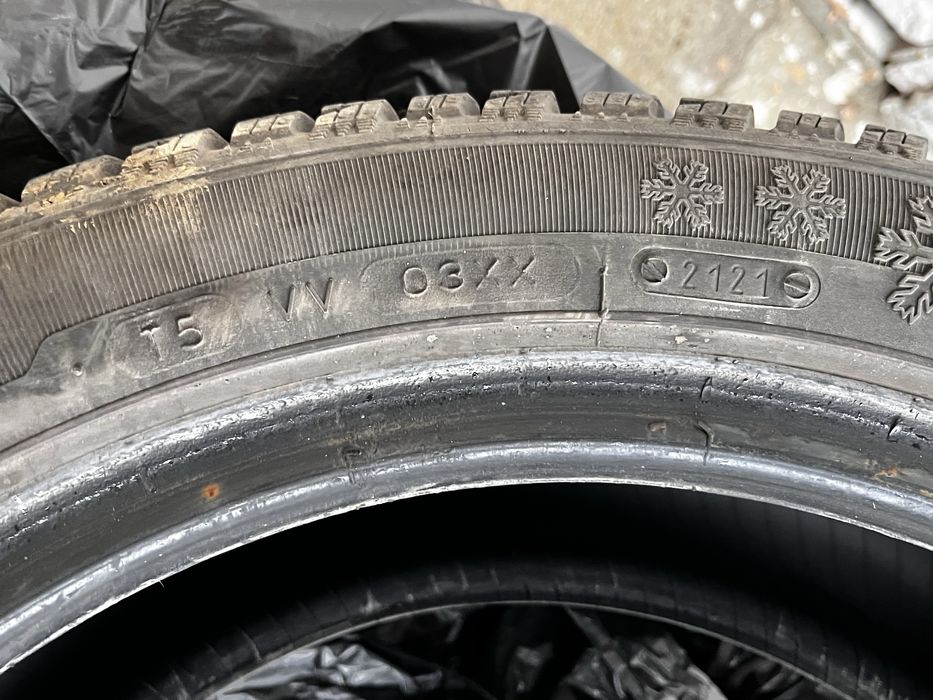 Зимни гуми.