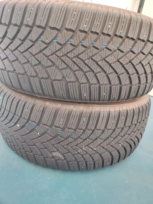 2 бр зимни 225/50/18 Bridgestone