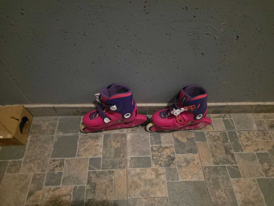 Role copii roz/mov, reglabile, masura 32-34