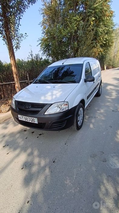 Lada largus lada