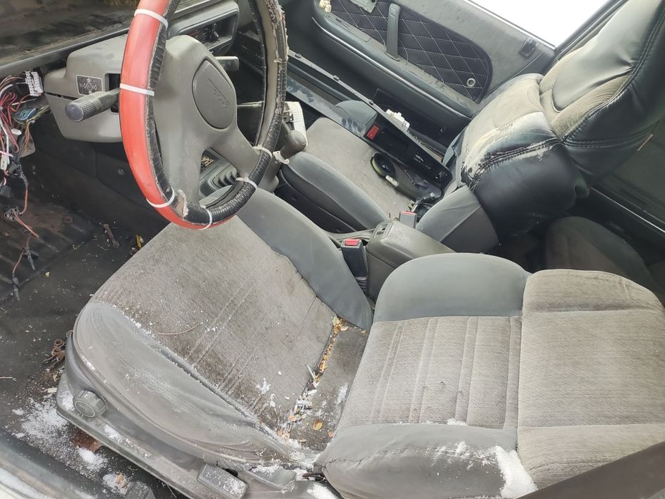 Запчасти на Мазда 626