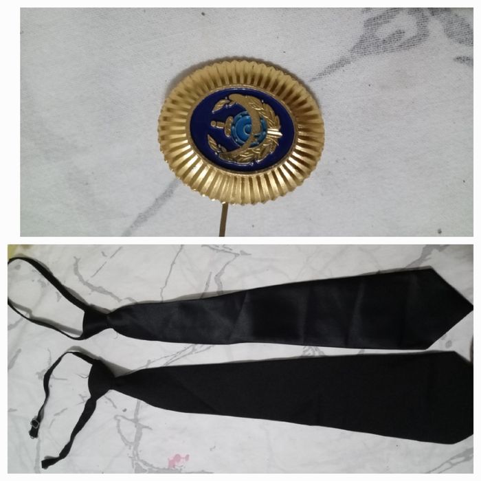 Фурашка,пилотка,галстук,какарда.Бушлат зимний,Куртка,Шинель,Плащь