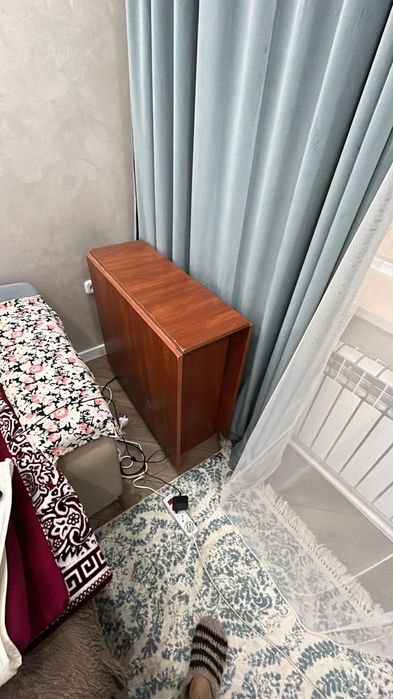 Продам стол-книжку
