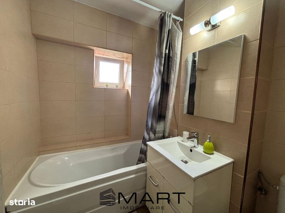Apartament 3 camere decomandat  zona Grivitei Brasov