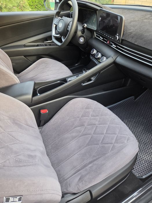 Автомобиль Hyundai Elantra 2024