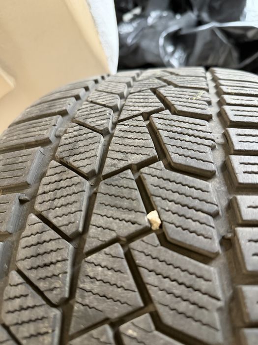 2 Anvelope iarna conti winter ts860s 245/40/r20