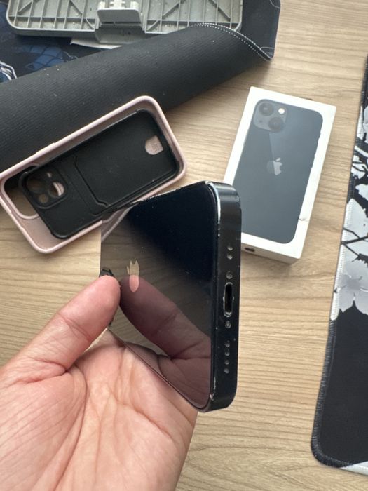 Iphone 13 mini )))