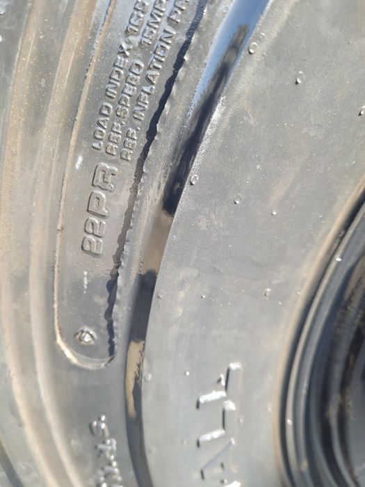 Jante complecte Stivuitor, Winde-Wall 300-15 (22ply) 10 prezoane