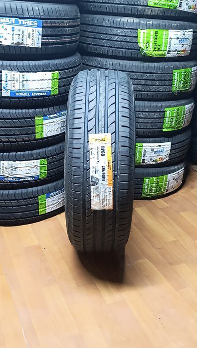 235/60R18   GOLDEN  CROWN