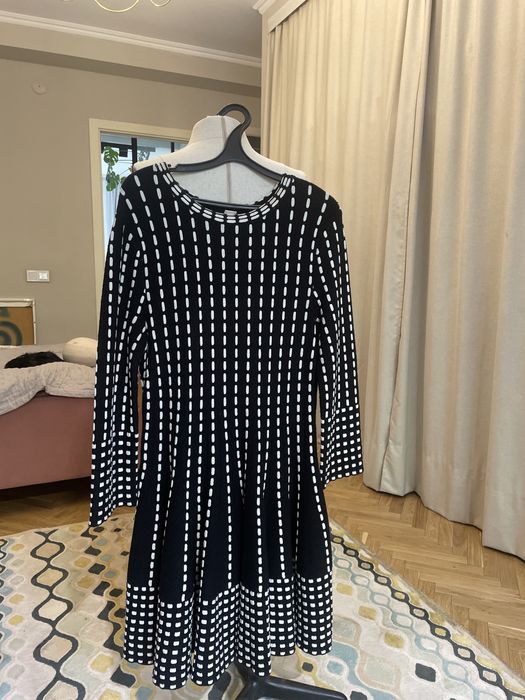 Платье женское H&M