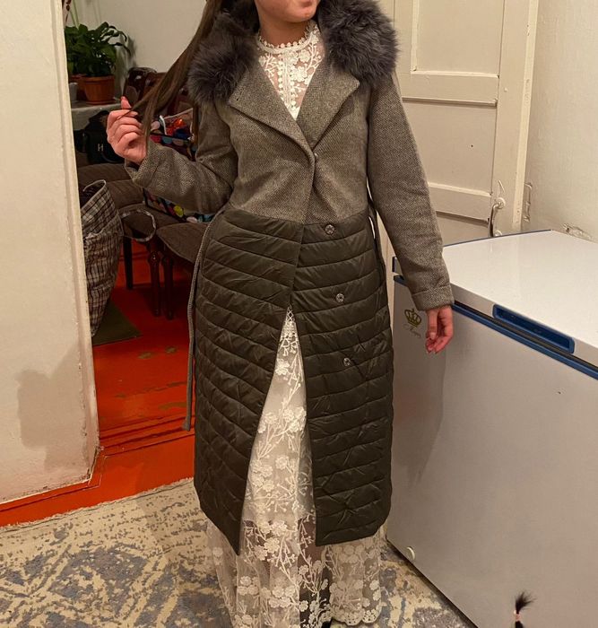 Пальто сатылады .