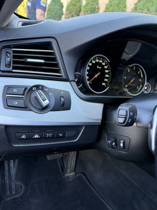 BMW Seria 5 2015 — imagine 4
