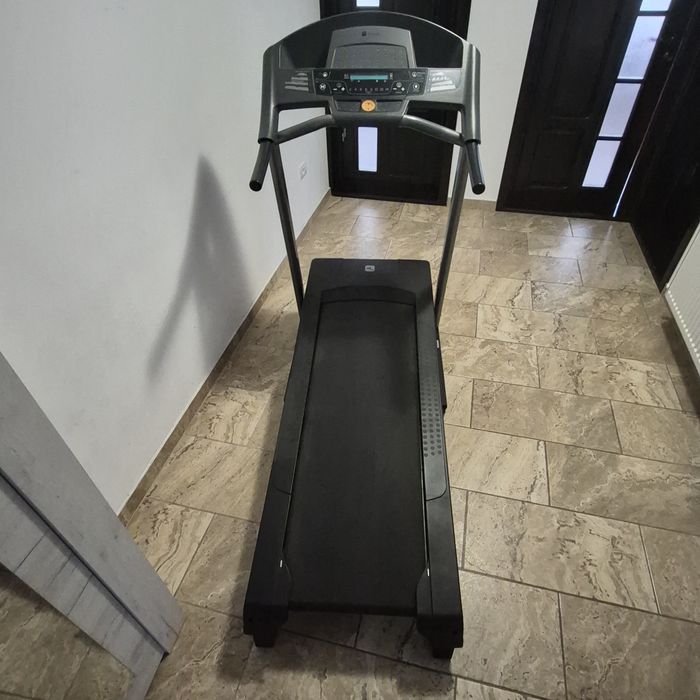 Banda alergat Domyos