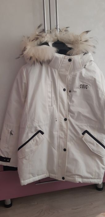 Куртки детские новые