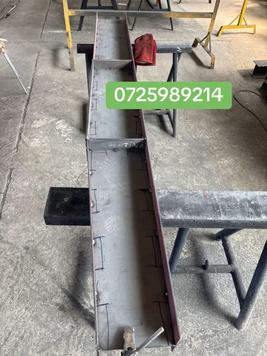 carport cu sistem fotovoltaic sau panouri sandwich