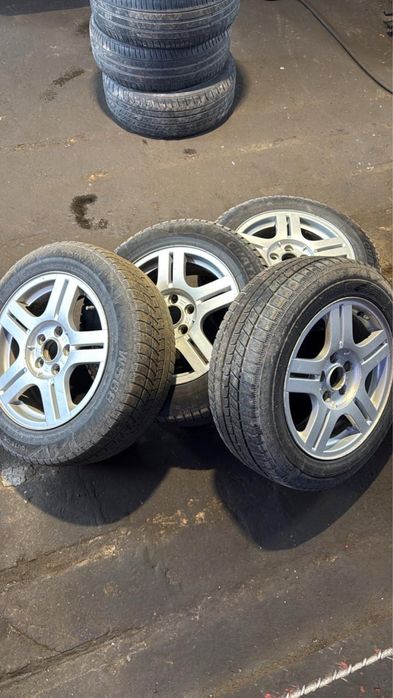 Липучка с дисками R16 ауди фольц