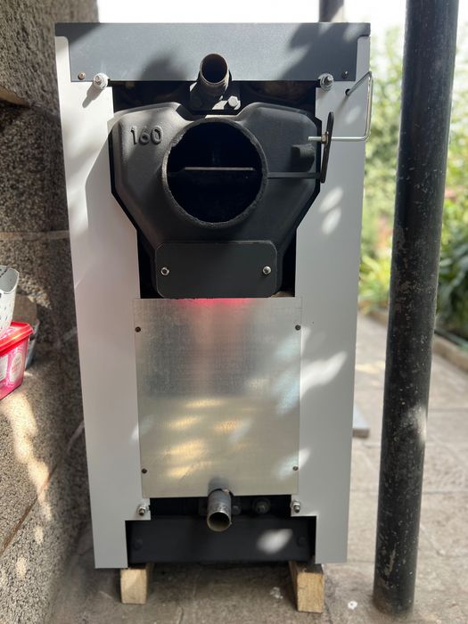 Чугунен котел на твърдо гориво BISOLID NEW К5 + водна помпа