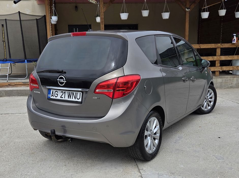 Opel Meriva  / 1.7 Diesel  / 6 trepte / Aer condiționat
