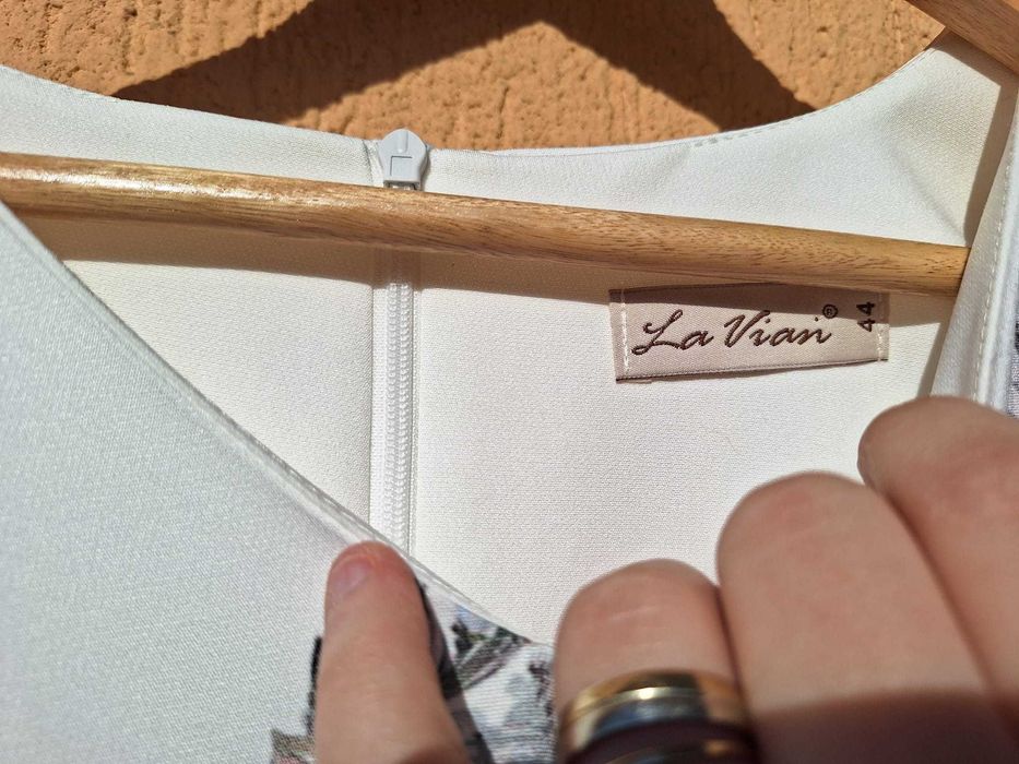 Rochie ocazie La Vian mărimea 44 - Imprimeu Floral & Degrade