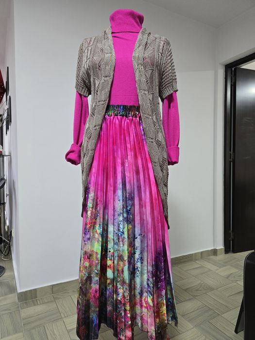 Cardigan cu cordon propriu cu model frumos pentru rochii, fuste, cămăși