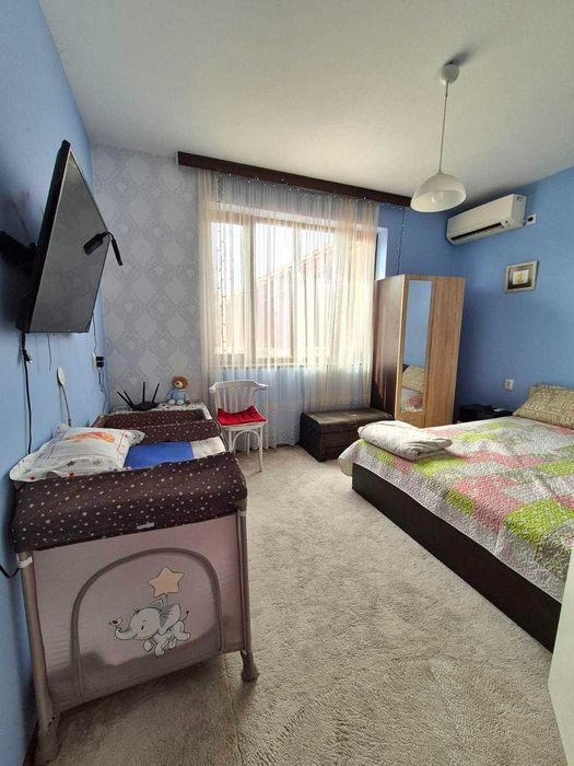 Дом готов за нанасяне в центъра на Бяла Слатина .