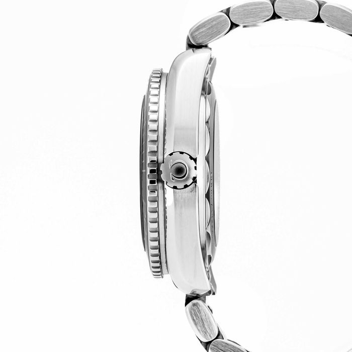 Omega Planet Ocean 600M 39.5mm 215.30.40.20.03.001