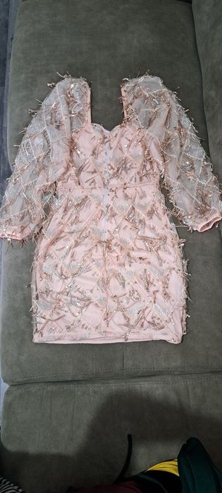 Rochie elegantă  .