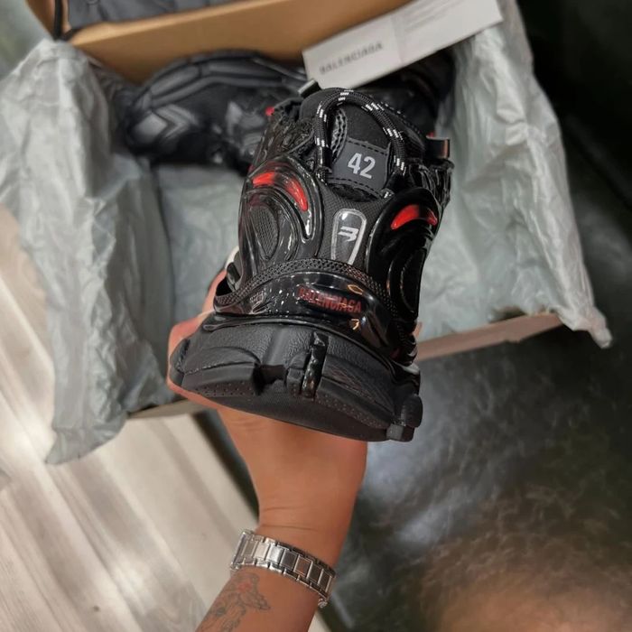 Balenciaga Runner Graffiti "Black/Red" | РАЗМЕРИ: 35 до 46