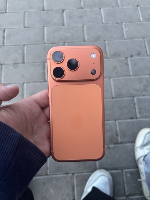 Айфон 17 про 256гб