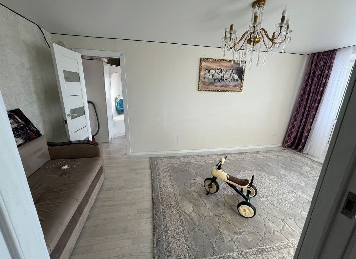 Продам 2х комнатный квартира