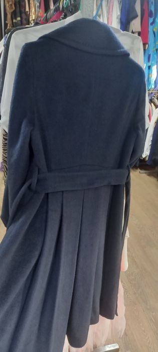 3000 Пальто женское продаётся