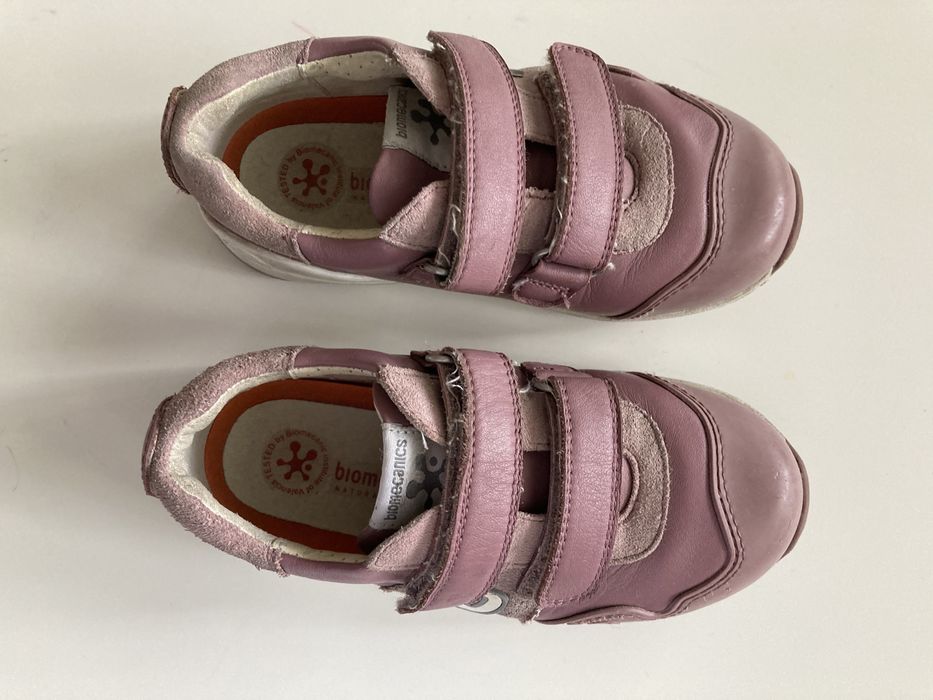 Кроссовки детские