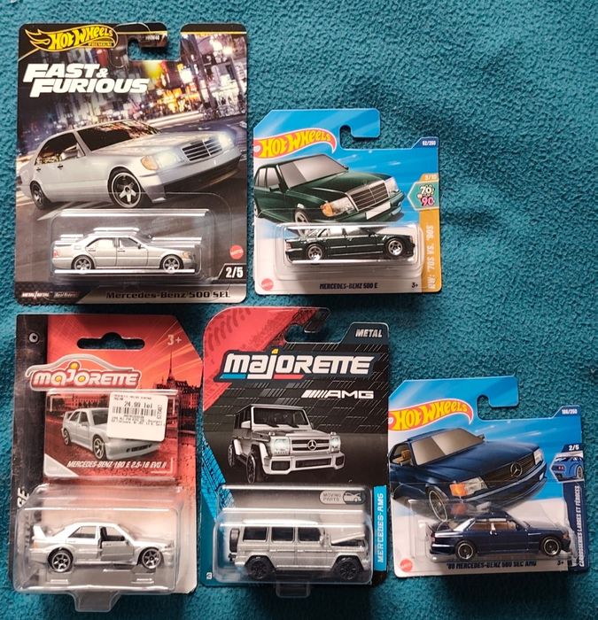 Set Mercedes Benz Hot Wheels și Majorette 1:64