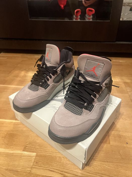 Jordan 4 taupe haze