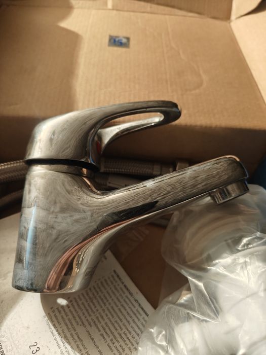 Смеситель на раковину