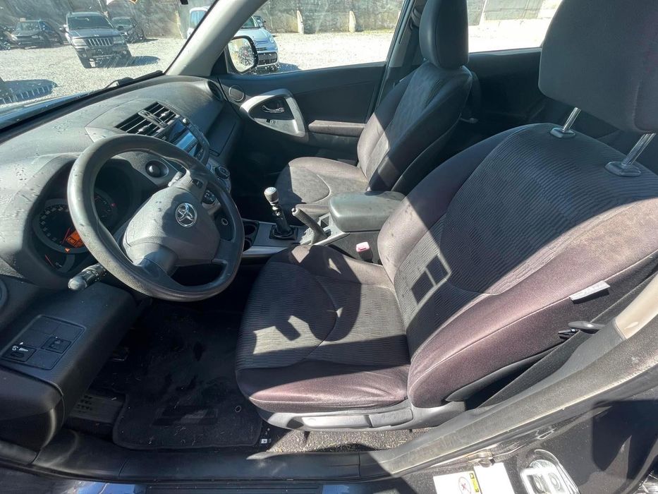 Toyota Rav 4 2.2 D4D 2011 150ps