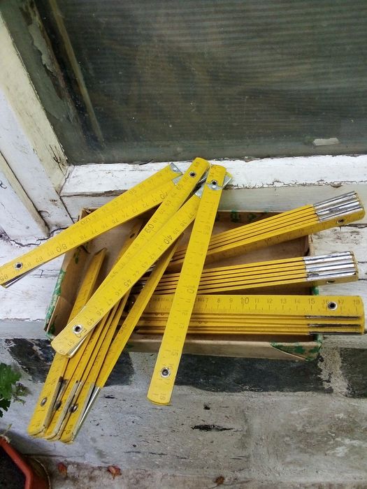 Прав  парапет,и ограда,винкел+ Сгъваем дървен метър