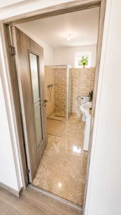 Casa pentru Familie – 3 Dormitoare, Terasă Spațioasă Confort Modern