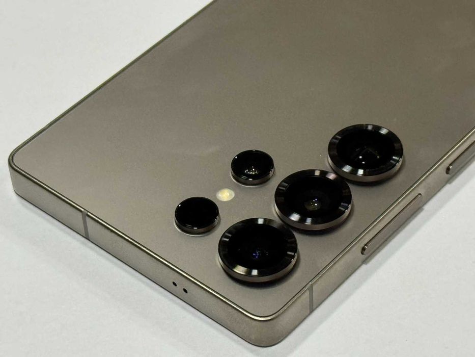 Samsung Galaxy S25 Ultra 5G 256GB 12GB RAM Dual (SM-S938)