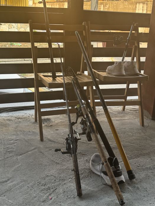 6 броя въдици със макари