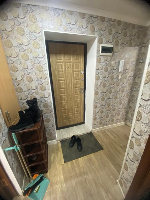 Продам 2 комнатную квартиру