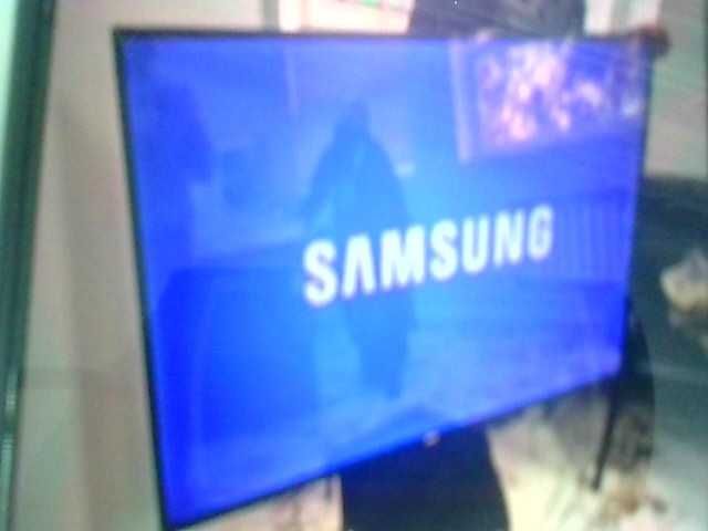 телевизор: Samsung